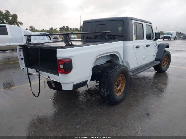 Jeep Gladiator Mojave 4x4 Image 14