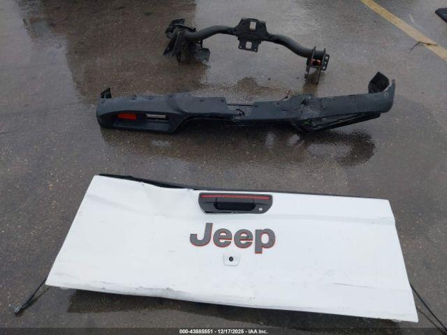 Jeep Gladiator Mojave 4x4 Image 16