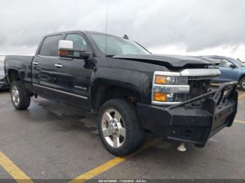  Salvage Chevrolet Silverado 2500