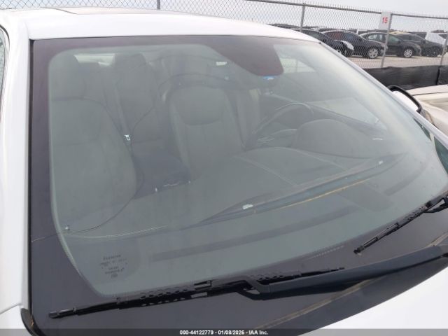 Chrysler 300c Luxury Series Image 3