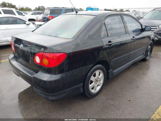 Toyota Corolla S Image 3