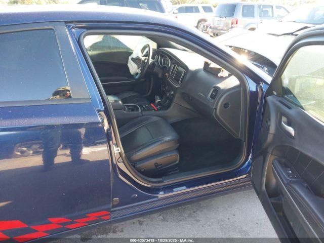 Dodge Charger Sxt Image 16