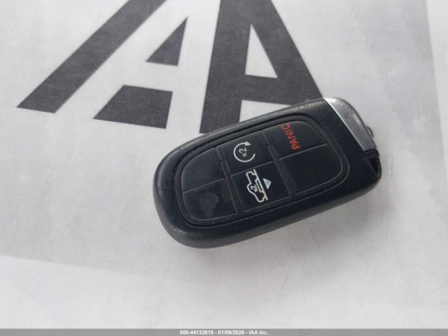 Ram 1500 Laramie Image 5